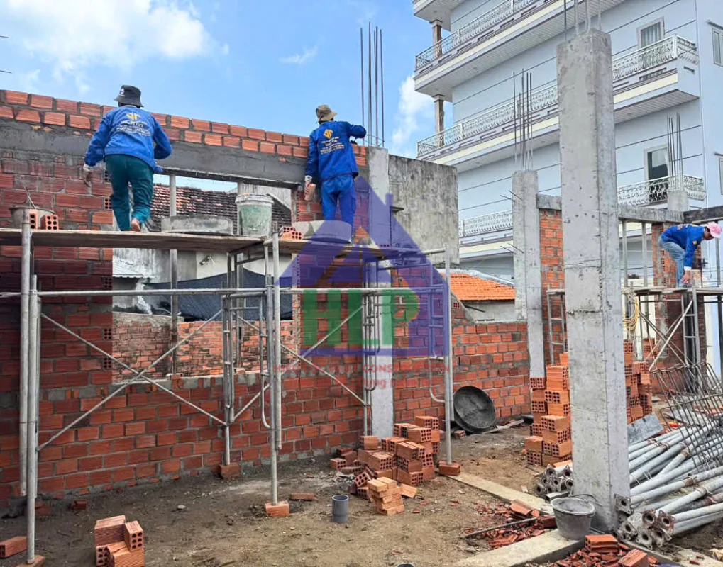 Hình ảnh thực tế dịch vụ sửa nhà trọn gói tại Hiếu Lộc Phát