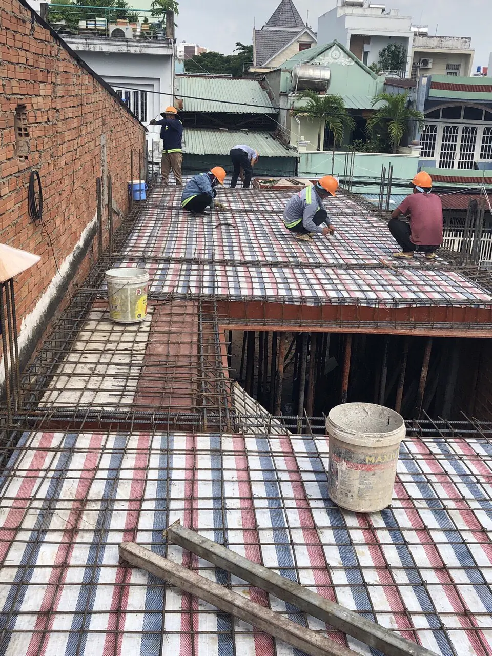 Hiếu Lộc Ph&aacute;t chuy&ecirc;n cung cấp c&aacute;c dịch vụ thi c&ocirc;ng phần th&ocirc; chuy&ecirc;n nghiệp